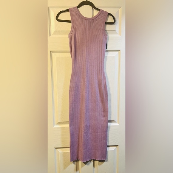 4th & Reckless Dresses & Skirts - New! Form Fitting Dress